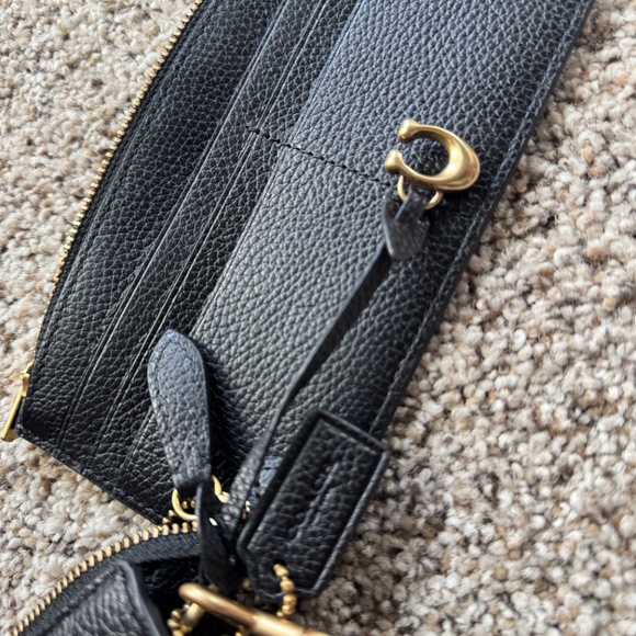 Coach Small Black Purse - Picture 2 of 5